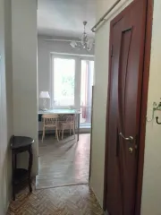 Ленинградская область, г. Гатчина, ул. 7 Армии, д. 5, кв. 31, кадастровый номер 47:23:0000000, площадью 35,7 кв. м. Ознакомление с имуществом осуществляется путем ознакомления с его фотографиями.