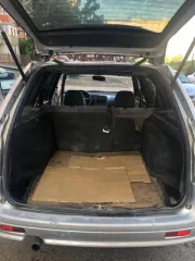 ВАЗ 2111, 2008 года, 89 л.с., пробег 164509 км. Легковой автомобиль, марка: LADA, модель: 211140, год изготовления: 2008, VIN: XTA211140903009279. Автомобиль на ходу. Имеющиеся повреждения: трещины и сколы на лобовом стекле, вмятина на задней левой двери и крыле, ржавчина по всему днищу и на всех…