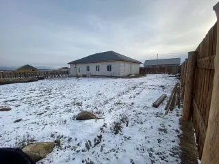 Земельный участок 1000 кв.м и жилой дом 163,1 кв.м, Республика Тыва, Чаа-Хольский р-н. Земельный участок, площадью 1 000 кв. м, с кадастровым номером: 17:14:0102001:266, жилой дом, площадью 163,1 кв. м, с кадастровым номером: 17:14:0102001:481, расположенные по адресу: Республика Тыва…