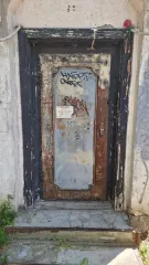 Торговое помещение, назначение: нежилое, площадь 271,4 кв.м, этаж № 0, кадастровый номер 26:12:011104:1117, адрес: Ставропольский край, г. Ставрополь, ул. Мира, д. 367/22. Ограничение прав и обременение объекта: ипотека, запрещение регистрации.