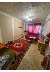 1/6 доли квартиры (63,2 кв.м) Коми, Усинск, ул. Парковая, 15А-70, кадастровый номер: 11:15:0102012:556, адрес: 169711, Коми Респ, Усинск г, Парковая ул, дом № 15А, квартира 70.
