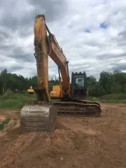 Экскаватор Hyundai R210LC-7 2008 года, цвет серый, желтый, госномер 6821 CB 78, номер двигателя B59-26431500.