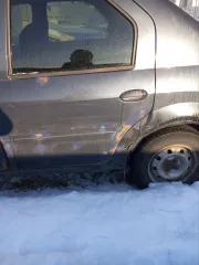 Renault Logan SR, 2006 Транспортное средство Renault Logan Sr 2006 г.в., VIN: X7LLSRAGH6H053511, г/н О735ЕУ31, цвет темно-серый. Автомобиль ранее использовался в такси. Ходовая часть требует замены ступичных подшипников, а также передних и задних стоек, резина зимняя-летняя б/у, двигатель требует…
