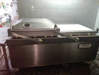 Equipment for fish processing: Scotsman, TITAN, W80 Production equipment for fish processing. Composition: ice bin Scotsman SIS 700, vacuum 2x2 chamber packaging machine TITAN Х-850, inventory number С1125000231, ice generator Scotsman MAR 56 AS, inventory number FA 00224718 Z, conveyor-type brine…