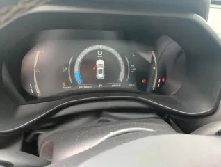 Haval Jolion черный 2024 JOLION Черный 2024 г.в. Марка, модель: Haval JOLION. Категория ТС: В. Год изготовления: 2024. Идентификационный номер VIN: XZGFE04A9RA551924. Номер кузова: XZGFE04A9RA551924. Цвет кузова: черный. Рабочий объем двигателя (куб. см): 1499. Мощность двигателя (кВт): 110. ПТС…