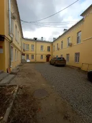 Нежилое помещение, расположенное по адресу: Ярославская область, г. Рыбинск, ул. Крестовая, д. 27, пом. I. Назначение: нежилое, площадью 57,2 кв.м., этаж № 1, кадастровый номер 76:20:080419:164.