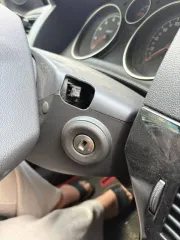 Opel Astra, 2012 года, 116 лс, 300000 км, АКПП. Марка и(или) модель: ОПЕЛЬ ASTRA (A-H/NB), Год выпуска: 2012, Идентификационный номер: XWF0AHL69D0005530, Номер шасси (рамы): --, Номер кузова (кабины): XWF0AHL69D0005530, Цвет кузова (кабины): ЧЕРНЫЙ, Тип двигателя: БЕНЗИНОВЫЙ НА БЕНЗИНЕ, Номер…