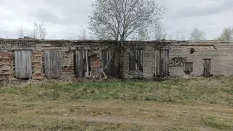 Магазин-пекарня 258.6 кв.м с земельным участком 1105 кв.м. Адрес: Вологодская область, Грязовецкий район, поселок Плоское, улица Центральная, дом 37. Здание одноэтажное, кирпичное, нежилое назначение. Кадастровый номер здания: 35:28:0104043:1107. Кадастровый номер земельного участка…