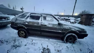 Автомобиль ВАЗ 21093, 1999 г/в, цвет серебристо-серо-зеленый, г/н Т 685 НУ, VIN XTA210930Y2640702 Автомобиль ВАЗ 21093, 1999 г/в, цвет серебристо-серо-зеленый, г/н Т 685 НУ, VIN XTA210930Y2640702 
Вид транспорта: Легковые автомобили 
Год выпуска: 1999 
VIN номер: XTA210930Y2640702 
Марка: ВАЗ…