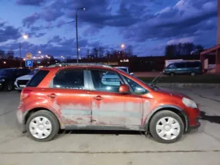 Suzuki SX4, 2008 года, 107 лс, 308520 км. Легковой автомобиль, марка: СУЗУКИ SХ4 , год изготовления: 2008 , VIN: TSMEYB21S00328599, вид собственности: индивидуальная. (Повреждения - Большие трещины лобового стекла, царапины по всему кузову, течёт коробка передач, Течёт моторное масло, но не сильно…