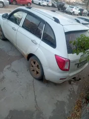 Lifan X60 2014 года выпуска, VIN: X9W215800E0030787. Бензиновый двигатель 1.8 л (1794 см³) мощностью 128 л.с. Пробег 165 000 км. Находится в Республике Башкортостан, деревня Новобаширово.