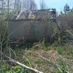 Садовый дом 7,1 кв.м. и земельный участок 582+/-36 кв.м. в Пермском крае. Нежилое здание (садовый дом с хозяйственными постройками), кадастровый (условный) номер: 59:26:0590601:468, адрес (местонахождение): Пермский край, Нытвенский район, пос.Уральский, сад.тов.№ 2, участок № 55, площадь 7.1…