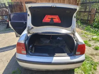 Фольксваген Пассат 2000 Легковой автомобиль Volkswagen Passat, VIN: WVWZZZ3BZYP172775, 2000 г.в., цвет – серебристый.