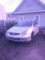 Citroen C5, 2004 Citroen C5, 2004 года, 140 лс, цвет: серебристый, год выпуска: 2004, идентификационный номер (VIN) VF7DCRFNB76494931. Право собственности на объект движимого имущества подтверждается: а) свидетельством о регистрации ТС серии 9957572151; б) паспортом транспортного средства серии…