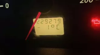 Авто Богдан Филина В.П. Легковой автомобиль Богдан 211040 81  Год выпуска: 2011  VIN: Y6L211040BL220465  Цвет кузова: черный  Мощность двигателя, л.с.  кВт : 89.1  65.5   Тип двигателя: бензиновый