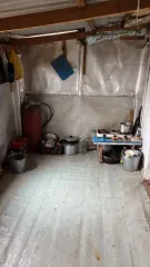 Жилой дом 38,5 кв.м и земельный участок 820 кв.м, Астраханская область, Енотаевский район, село Грачи, улица 1 Мая, дом 35. Назначение здания: жилое. Кадастровый номер дома: 30:03:040102:560. Земельный участок для личного подсобного хозяйства. Кадастровый номер участка: 30:03:040102:218.