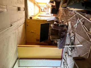 Недвижимое и движимое имущество - здание, назначение: нежилое (гостиница), кад номер: 50:60:0020103:58; здание, назначение: нежилое (проходная), кад номер: 50:60:0020103:55; помещение, назначение: нежилое (теплица), кад номер: 50:60:0020103:92; сооружение, назначение: нежилое (благоустройство с…
