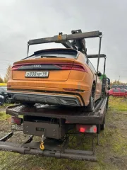 Audi Q8 2018 года, 340 лс, АКПП. Легковой автомобиль универсал Audi Q8, 2018 г.в., цвет: ОРАНЖЕВЫЙ, г/н: О808МР98, VIN: WAUZZZF18KD012732.