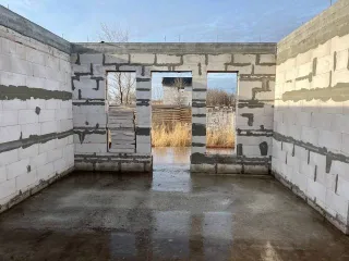 Два дома 154,1 кв.м и участки в Самарской области. Жилой дом, назначение – жилое, общей площадью 154,1 кв. м., расположенный по адресу: Самарская область, муниципальный район Волжский, сельское поселение Черноречье, село Черноречье, улица Овражная, дом 194, с кадастровым номером…