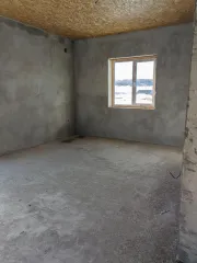 Земельный участок 600 м² с жилым домом 120,2 м², Алтайский край. Участок площадью 600 м², кадастровый номер 22:61:050601:6406, с одноэтажным жилым домом площадью 120,2 м², кадастровый номер 22:61:050601:13070, расположенные по адресу: Алтайский край, г.о. город Барнаул, пос. Центральный, ул…