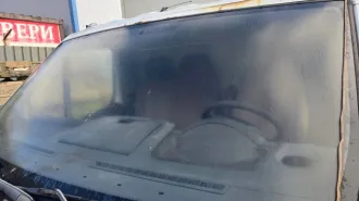 Gaz c41r92 2019 ГАЗ C41R92, 2019 года грузовой автомобиль, марка: ГАЗ, модель: C41R92, год изготовления: 2019 г.в., г/н: Х624НМ125, кузов №: A21R22K0110412 Требуется замена лобового стекла. 2. Сквозная коррозия на кабине над лобовым стеклом. 3. Имеются очаги ржавчины рамы. 4. Отсутствует…