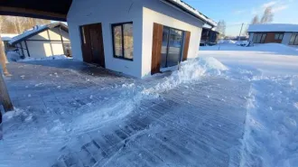 Два дома по 110 кв.м и участки 790 кв.м, Новосибирская обл. 1) Жилой дом с кадастровым номером 54:19:133701:3046, общей площадью 110 кв.м, адрес местонахождения 630551, Новосибирская обл., Новосибирский р-н, пос. Гусиный Брод, тер. Микрорайон Идиллия, д. 193. 2) Земельный участок с кадастровым…