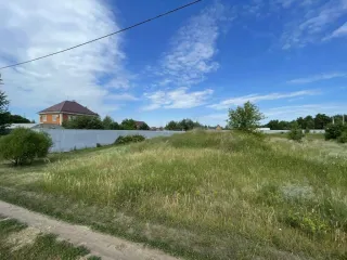 Земельный участок 2250 кв. м, Омская обл. Земельный участок - 2 250 +/- 17 кв. м, местоположение: Омская обл., Омский р-н, СНТ Комиссаровское, уч. 14, кадастровый номер 55:20:232701:4, земли населенных пунктов - для садоводства, ограничения и обременения: Ограничения прав на земельный участок…