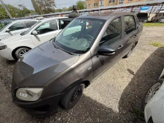 Автомобиль LADA 219010 GRANTA, 2015 г.в., VIN XTA219010F0367742, цвет золотисто-коричневый. Имущество обременено залогом.