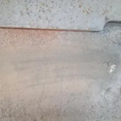 Мусоровоз МКЗ-4001 на шасси КамАЗ-53229-15 2006 года выпуска. VIN: X891041016OAA3075. Модель двигателя: 740.31-240 №62348947. Шасси №: XTC53229R62273143. Кузов №: X891041016OAA3075 (1974390). Цвет: светлая дымка. Мощность: 165 кВт. Объем двигателя: 10850 см³. Тип двигателя: дизель. Максимальная…