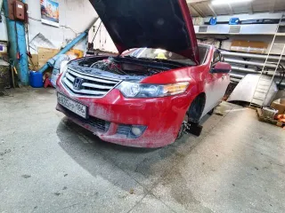 Honda Accord, 2008 года, 201 лс, 300000 км еще Легковой автомобиль: HONDA ACCORD, год изготовления: 2008, легковой седан, г/н: Е835РР186, цвет: красный, VIN: JHMCU26609C209346, ПТС 54 НТ 829469, СТС 99 58 795077 (Авто не на ходу)
