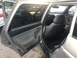 ВАЗ 2111, 2008 года, 89 л.с., пробег 164509 км. Легковой автомобиль, марка: LADA, модель: 211140, год изготовления: 2008, VIN: XTA211140903009279. Автомобиль на ходу. Имеющиеся повреждения: трещины и сколы на лобовом стекле, вмятина на задней левой двери и крыле, ржавчина по всему днищу и на всех…