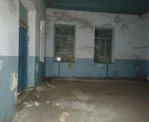 Здание кад № 26:09:020821:94 площадью 83.70 кв. м и земельный участок кад №26:09:020108:6 площадью 30044.00 кв. м по адресу: Ставропольский край, Туркменский район, село Камбулат, улица Комарова, дом 18.