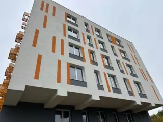 Объект незавершенного строительства (торгово-гостиничный комплекс), назначение: нежилое, площадь застройки 1302,7 кв. м., степень готовности 80%, кадастровый номер 77:17:0130304:1118, адрес: Российская Федерация, город Москва, вн. тер. Г. поселение Воскресенское, поселок Воскресенское, сооружение…