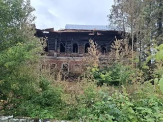Дом жилой вологодского купца А.А. Галкина, 430.4 кв.м, Ярославская область Изъятый на основании решения суда ОКН местного (муниципального) значения Дом жилой вологодского купца А.А. Галкина», конец XIX в., 1906 г., по адресу: Ярославская область, г. Ярославль, ул. Смолякова, д.23а, кад. №…