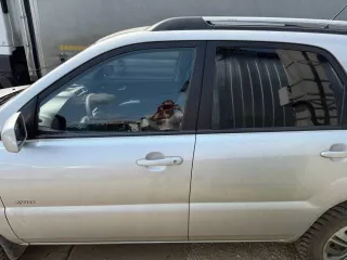 Автомобиль KIA Sportage, 2006 года выпуска, VIN – KNEJE55156K293075, легковой, двигатель D4EA BH227243, цвет серебристый, мощность 112.2 л.с., дизельный. Состояние удовлетворительное: незначительные повреждения кузова, ржавчина, отсутствует аккумулятор.