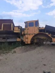 Кировец К-703МА-12-04, 5557УУ/18, 2008, заводской номер 0801029, разукомплектован. Находится в Новом Уренгое, Ямало-Ненецкий автономный округ.