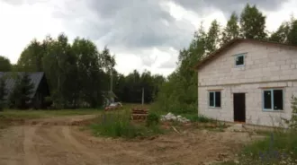 Земельный участок общей площадью 1276+/-24 кв.м., расположенный по адресу: обл. Московская, р-н Клинский, примерно в 800 м от д. Кореньки по направлению на юг, кадастровый номер: 50:03:0050380:3404, категория: земли сельскохозяйственного назначения, вид разрешенного использования: Для дачного…