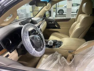 Lexus LX570, 2019 год выпуска, VIN JTJHY00W004307061. Ознакомление с имуществом осуществляется по предварительной записи по тел. +7-987-327-18-88.