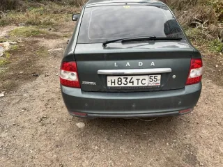 LADA Priora 2009 217230 LADA Priora серо-сине-зеленый легковой комби (хэтчбек), год выпуска 2009, рабочий объем двигателя 1596 куб. см, мощность 97.9 л.с. (72 кВт), государственный регистрационный знак Н834ТС 55, VIN XTA21723090048304, цвет серо-сине-зеленый, СТС 99 60 № 897575 от 09.07.2024г., ПТС…