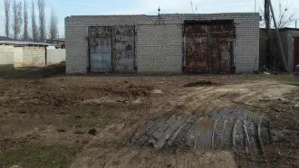 Земельный участок 223 кв.м с гаражом 91,2 кв.м, Волгоградская область. Участок с кадастровым номером 34:03:030001:22, реестровый номер федерального имущества П11360001118, площадью 223 кв.м, с расположенным на нем гаражом с кадастровым номером 34:03:030001:1512, реестровый номер федерального…