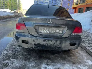 Mitsubishi Lancer 1.6, 2004, 98 л.с., 495000 км, VIN JMBSNCS3A4U013268, госномер М260РМ73. Автомобиль не заводится, находится в неудовлетворительном техническом состоянии: имеются неисправности двигателя, ходовой части и рулевого управления, а также коррозионные повреждения кузова и днища.
