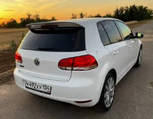 Volkswagen Golf 2012 Автомобиль марки VOLKSWAGEN модель GOLF 2012 г.в. VIN-номер WVWZZZ1KZDW096279. В залоге у ПАО «Совкомбанк». Ознакомиться с документами, порядком, сроками и условиями продажи имущества должника, характеристиками имущества можно на электронной площадке, определенной в настоящем…