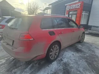 Volkswagen Golf Variant, 2014 легковой автомобиль универсал, г/н У309ТХ124, VIN WVWZZZAUZFP574602, номер кузова WVWZZZAUZFP574602, номер двигателя СНР049708, цвет красный, 1 026 000 руб., задаток 153950 руб. Рабочее состояние не проверялось, имеет вмятину на правом переднем крыле. Обременения…
