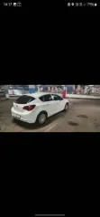 Opel Astra 2013 года, 140 лс, пробег 300000 км. Модель: P-J ASTRA, цвет белый. VIN: XUFPE6DCXD3024311, ПТС: 78НР447952, госномер: Е352НЕ30. Изготовитель: ООО "Джи Эм Авто", мощность 140 л.с. (103 кВт), страна производства: Россия.