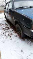 ВАЗ-21099, 2002 года, VIN XTA21099023363692, двигатель 3492491 (2111), шасси отсутствует, цвет зеленый (темно-зеленый), кузов XTA21099023363692. Автомобиль не заводится. Покупатель самостоятельно снимает ограничения на регистрационные действия при их наличии.