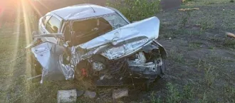 LADA Priora, VIN XTA217250E0264307, 2014 г.в., двигатель 1 596 см³ (106,1 л.с.). Местонахождение: Курская область, д. Амосовка. Автомобиль после аварии, не на ходу.