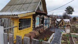 Нежилое здание 12 кв.м, земельный участок 474 кв.м, РТ, г. Агрыз Нежилое здание, пл. 12 кв.м., к/н 16:01:220103:1737 и земельный участок, пл.474 кв.м., к/н 16:01:220103:746 по адресу: РТ, г. Агрыз, тер. СНТ им. 50-летия Октября, ул. Восемнадцатая, з/у 1. 412 165,00 руб. (729 (II), Ахметдинова И.Р.)…
