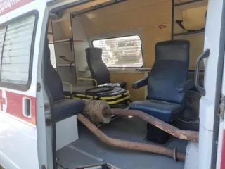 ГАЗ-32214 2006 года, VIN X9632214060481716. Пробег 378532 км. Автомобиль скорой медицинской помощи. Объем двигателя 2464 см³, мощность 75,8 кВт, экологический класс нулевой. Коробка передач МКПП, привод задний. Государственный регистрационный знак Н062ЕН26, дата выдачи 2016-11-18.