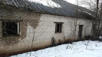 Контора, кадастровый номер 35:19:0309007:169, назначение: нежилое, количество этажей, в том числе подземных этажей: 1, в том числе подземных 0, общей площадью 298 кв. м (Российская Федерация, Вологодская область, Устюженский р-н, д. Спасское, пер. Парковый, д. 1); и расположенный под объектом…