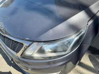 Kia Rio 2012 года выпуска, серого цвета. VIN: Z94CC41BBDR072599. Государственный регистрационный знак: Р584ТХ126. Номер двигателя: CW092953. Имеются ограничения в виде запретов на регистрационные действия. Находится по адресу: Ставропольский край, г. Ставрополь, ул. Лермонтова, 36.